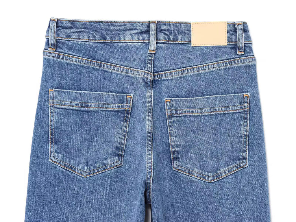 High Waisted Jeans