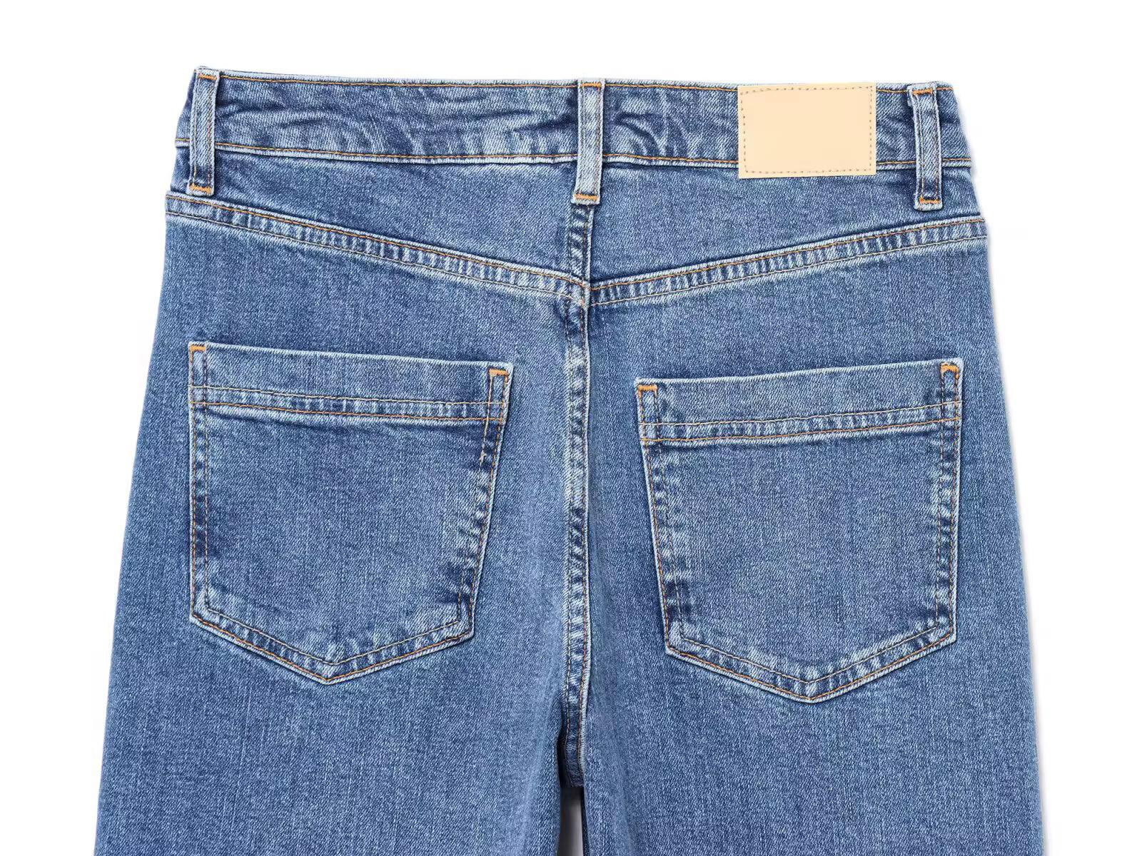 High Waisted Jeans